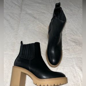 Dolce Vita Black boots